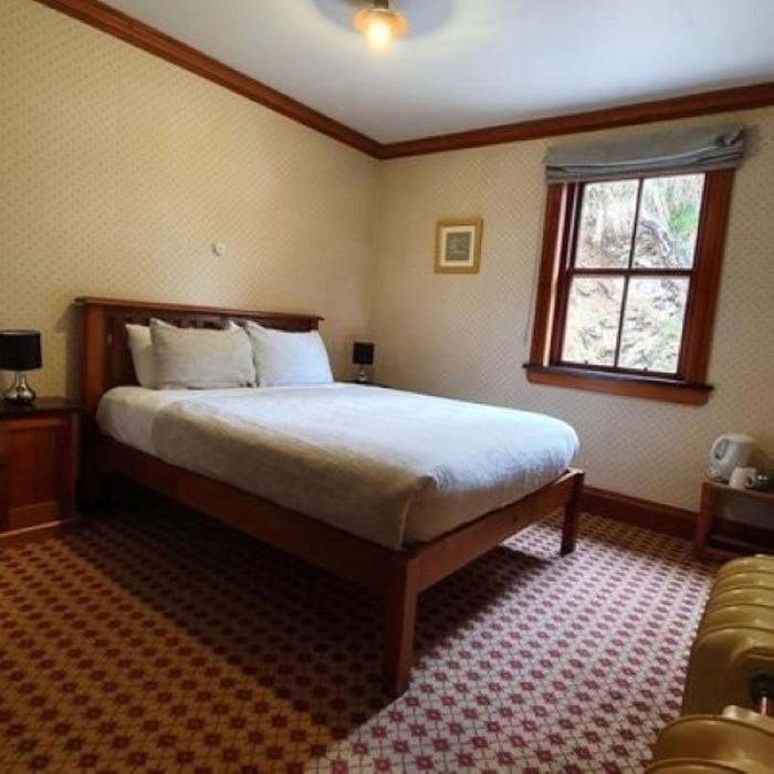 The Danseys Pass Hotel Ranfurly Exteriör bild